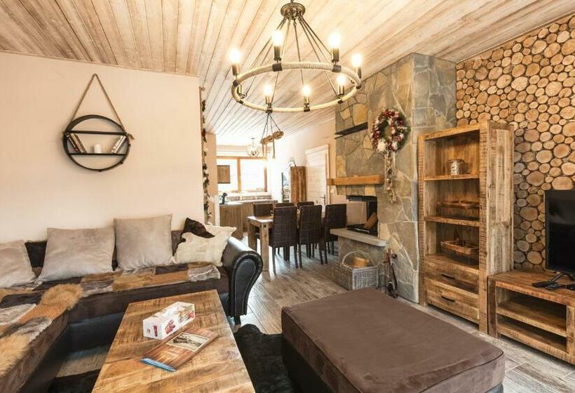 בקתת סופריור בת חדר 1, Chalets Ceder 1