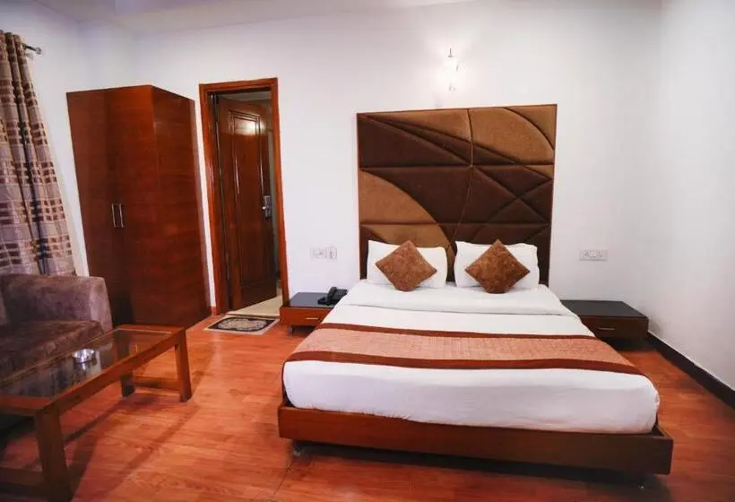 اتاق اجرایی, Hari S Court Inns & Hotels