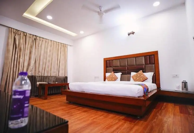 اتاق اجرایی, Hari S Court Inns & Hotels