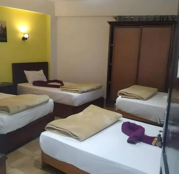 اتاق استاندارد چهار تخته, Carmine Hotel Dahab