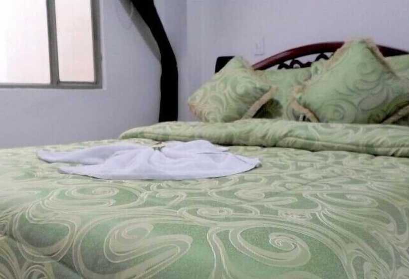 标准间, Los Balcones