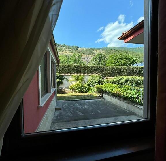 스탠다드 자쿠지 룸, Restaurant Almond