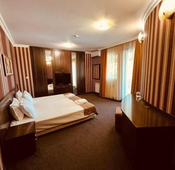 침실 2개 아파트, Restaurant Almond