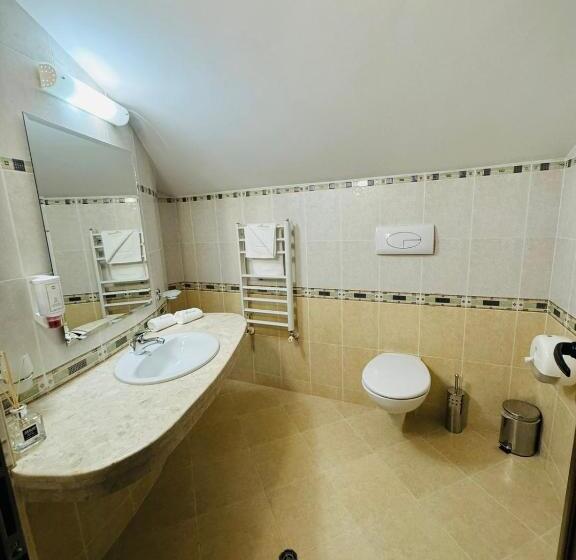 침실 2개 아파트, Restaurant Almond