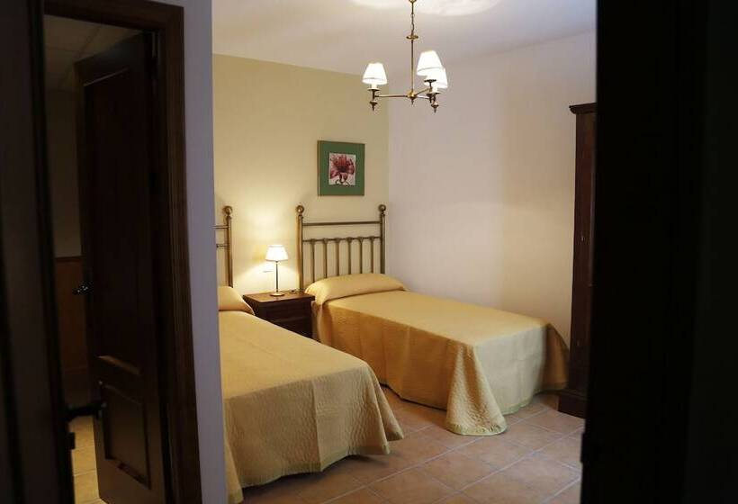 Номер Стандарт, Hostal Caballero