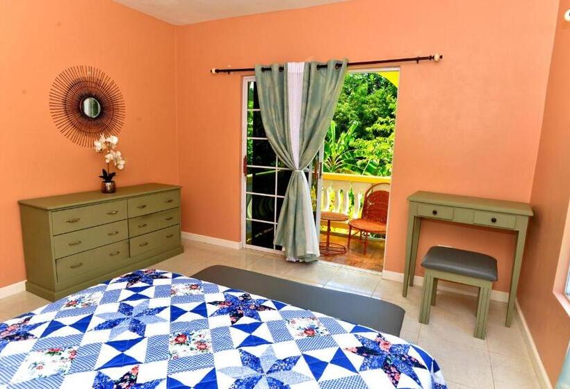 سوییت, Takuma Boutique Hotel Rooms & Suites Jamaica