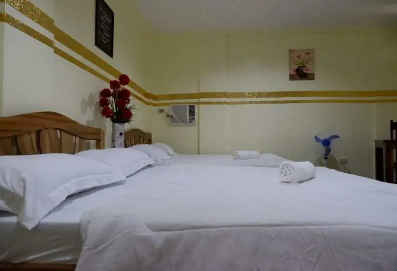 اتاق لوکس خانوادگی, Nellie S Place