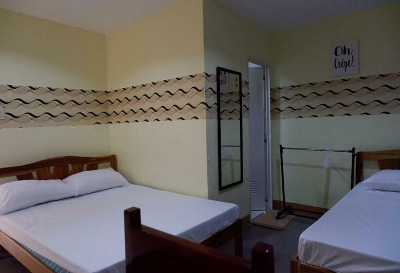 اتاق استاندارد, Nellie S Place