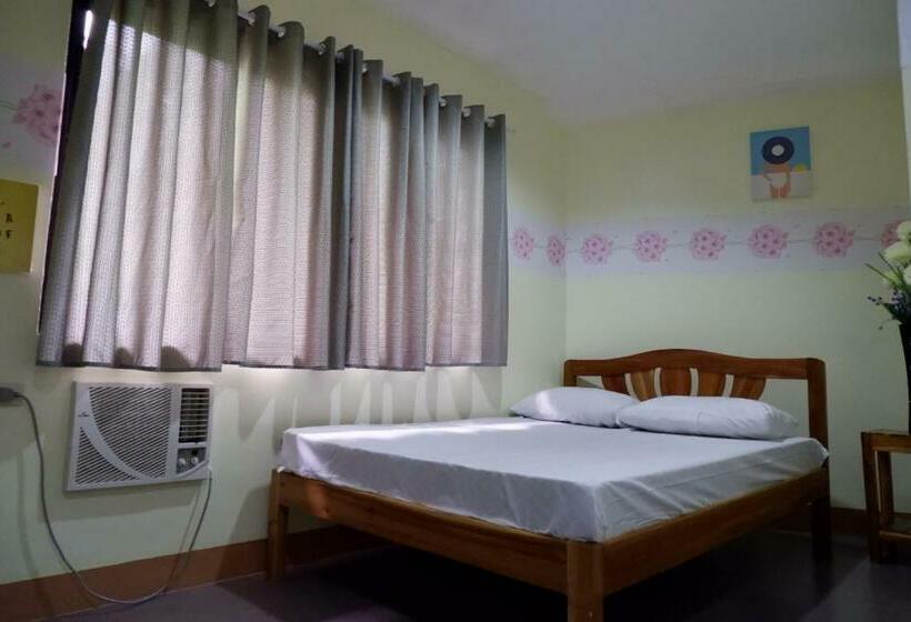 اتاق استاندارد, Nellie S Place