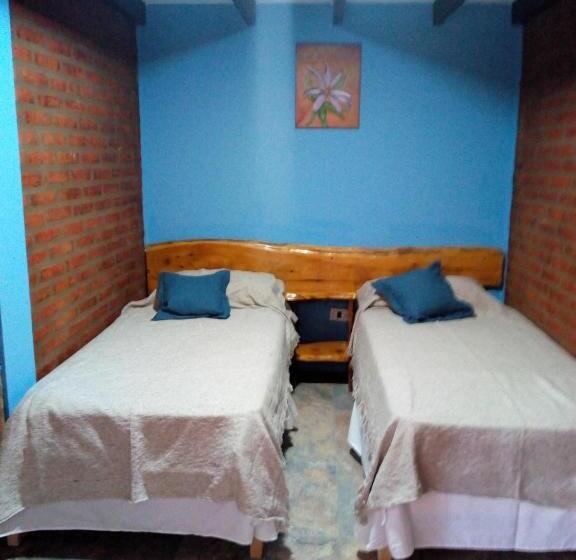 غرفة قياسية رباعية, Hostería La Portada