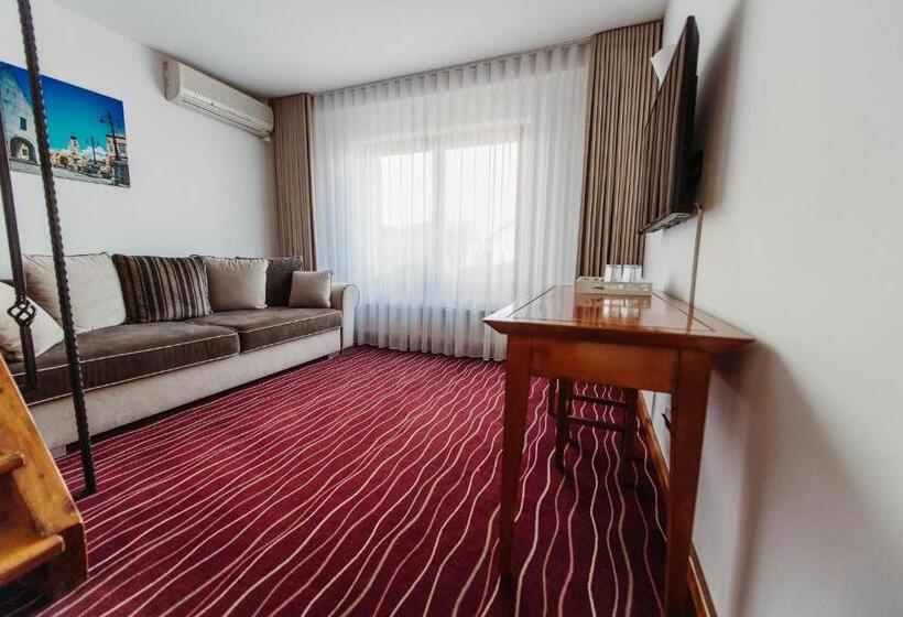 ファミリールーム, Boutique Damiani