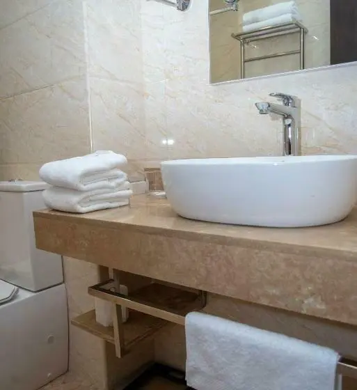 اتاق خانوادگی, Jermuk Hotel And Spa