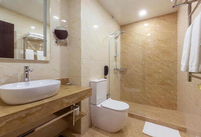 חדר סטנדרט נוף לעיר, Jermuk Hotel And Spa