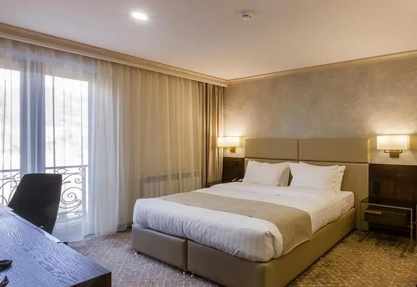 اتاق استاندارد با چشم‌انداز شهر, Jermuk Hotel And Spa