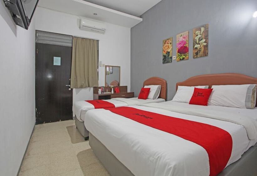 家庭间, Reddoorz @ Soekarno Hatta 2