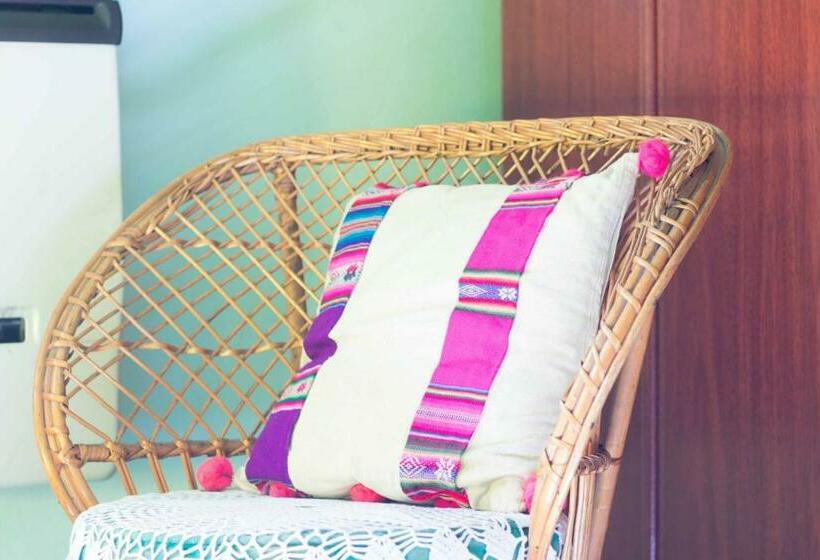 スタンダードルーム, San Lorenzo Byb