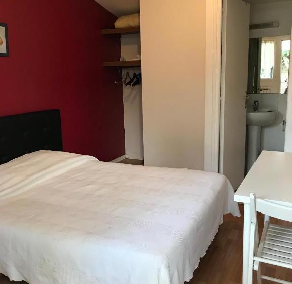 חדר סטנדרט, Moderne