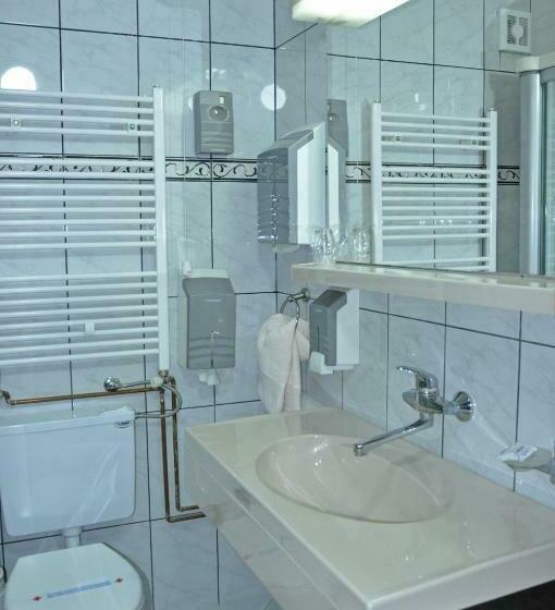 اتاق استاندارد, Simpo Pržar