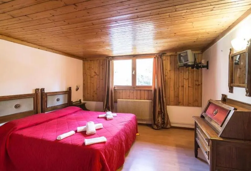 Standard Neljän Hengen Huone, Hostel Il Pirata