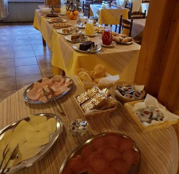 غرفة قياسية رباعية, Hostel Il Pirata