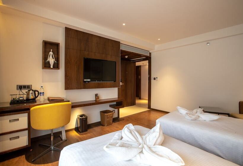 Номер Economy, Span International