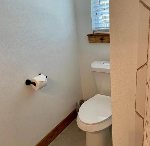 Люкс Кровать Кинг, Blanco County Inn & Guesthouses