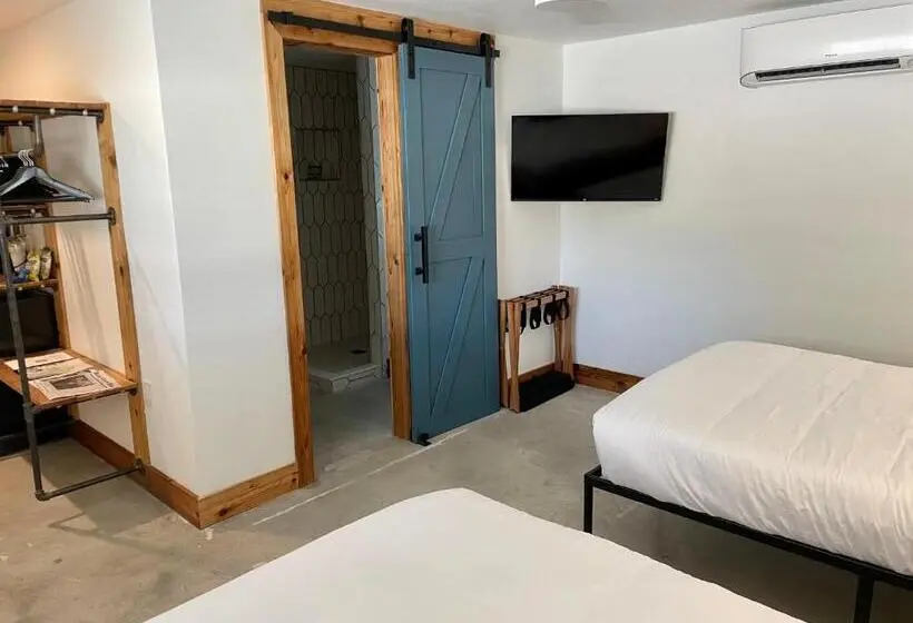 デラックスルーム, Blanco County Inn & Guesthouses