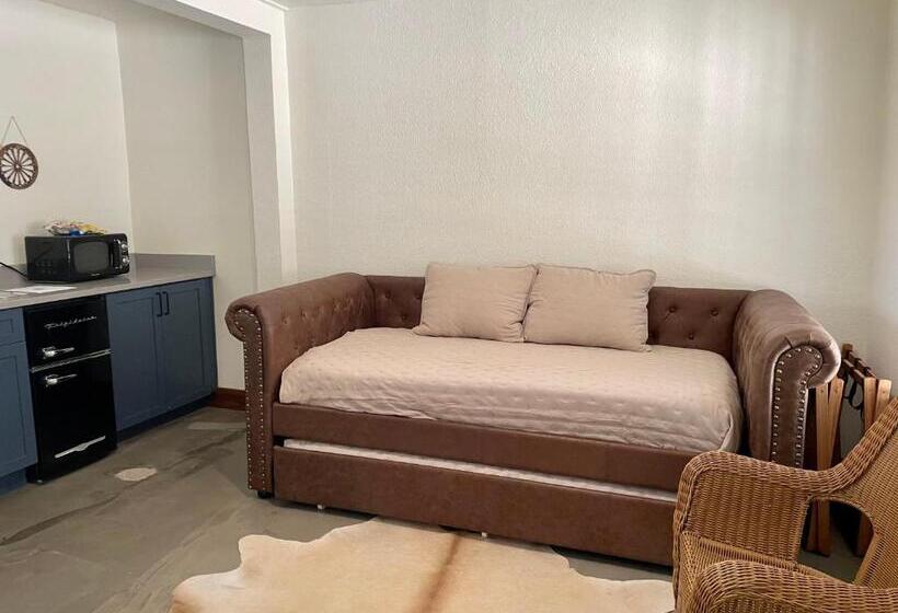 חדר משפחתי דלוקס, Blanco County Inn & Guesthouses