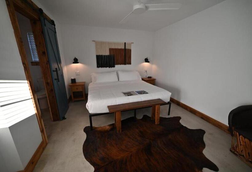 סטודיו סטנדרט, מיטה זוגית, Blanco County Inn & Guesthouses