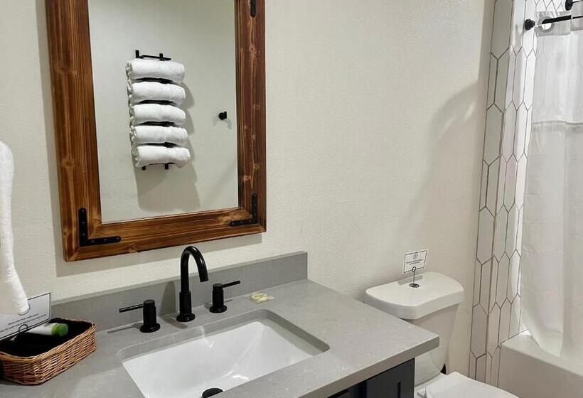 Quarto Familiar, Blanco County Inn & Guesthouses