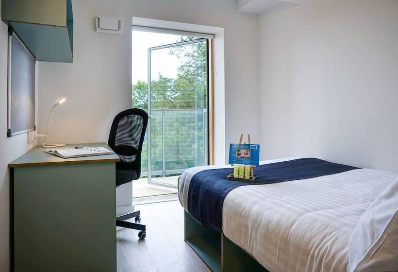 חדר סטנדרט עם מרפסת, Swuite Dublin