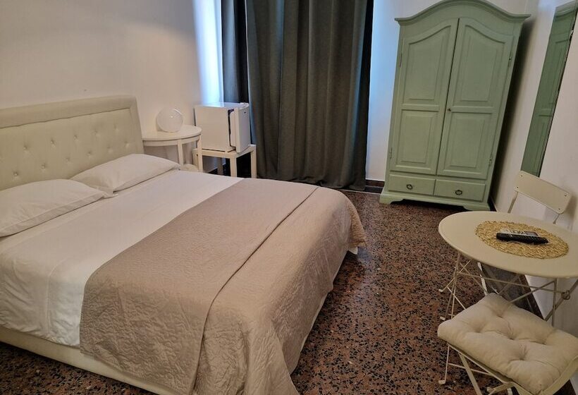 اتاق استاندارد, Le Logge