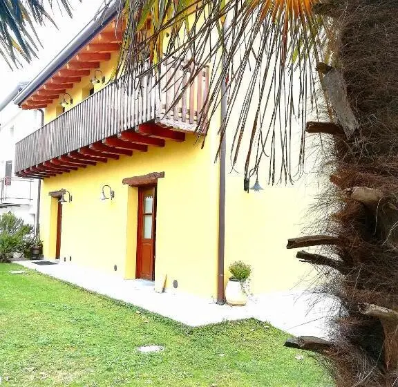 اتاق لوکس سه تخته, Agriturismo La Di Buiat