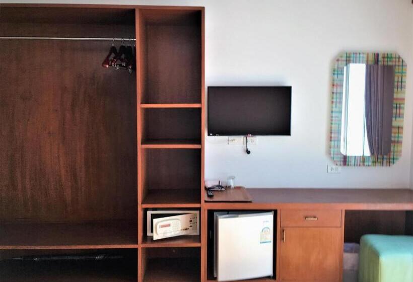 Büyük Çift Kişilik Yataklı Standart Oda, Freedom Kata