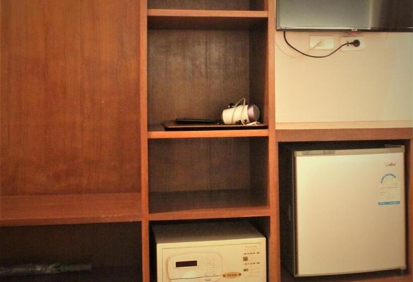 Büyük Çift Kişilik Yataklı Standart Oda, Freedom Kata