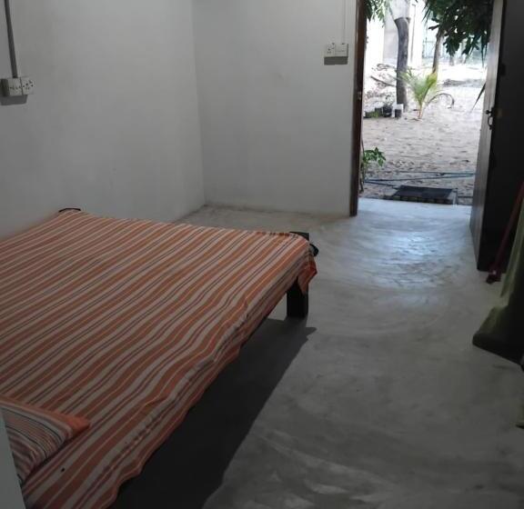اتاق استاندارد سه نفره, 20 House Villa