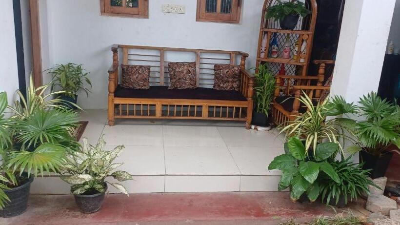 ویلای 1 خوابه, 20 House Villa