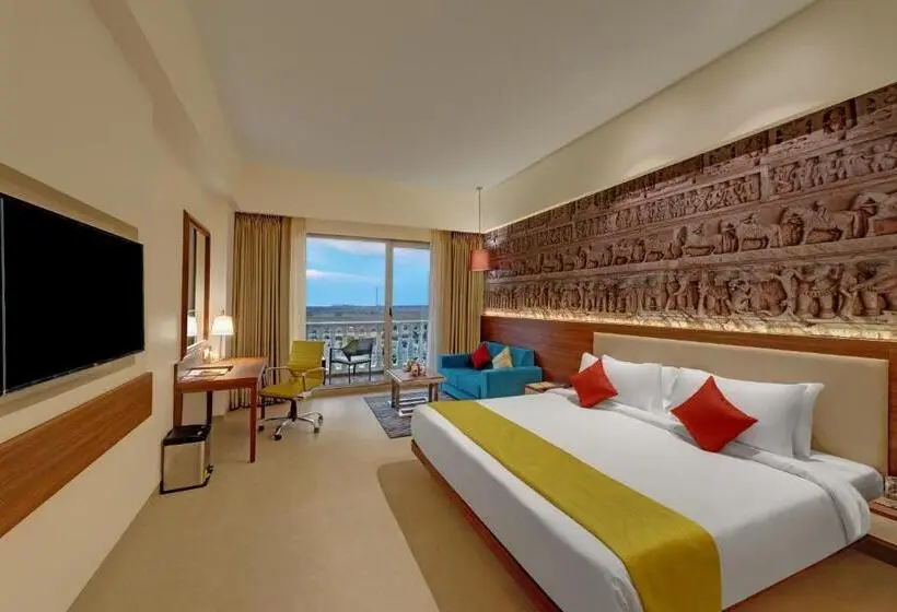 اتاق کلاب, The Fern Sattva Resort Dwarka