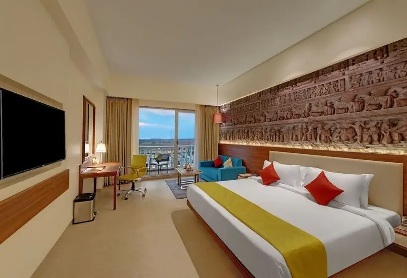 اتاق کلاب, The Fern Sattva Resort Dwarka