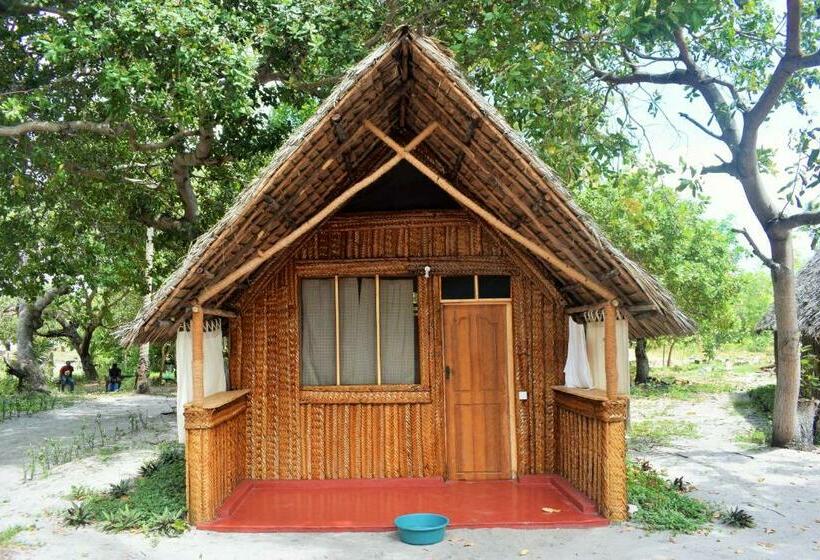 غرفة ديلوكس مطلّة علي البحر مزوَّدة بشُرفة, Juani Beach Bungalows