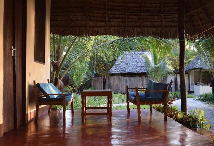 غرفة قياسية مطلّة علي البحر, Juani Beach Bungalows