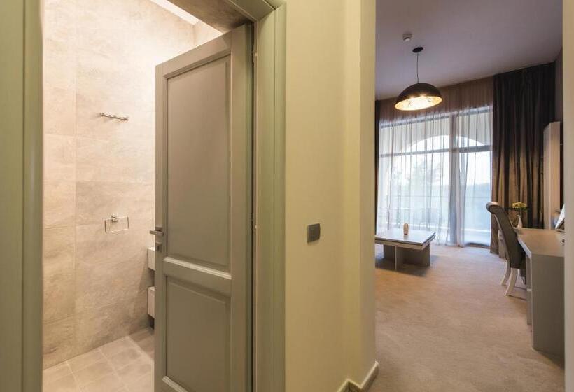 Апартаменты 1 Спальня с Террасой, Edma