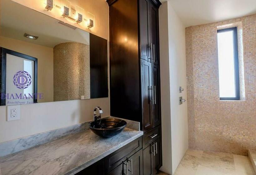 סוויטת דלוקס נוף לים, Diamante Beachfront Suites