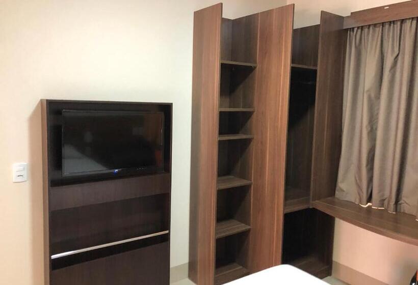 شقة غرفة واحدة, Bem Bom