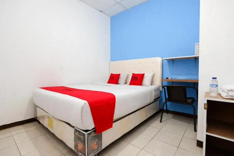 スタンダードルーム, Reddoorz Near Kota Lama Semarang