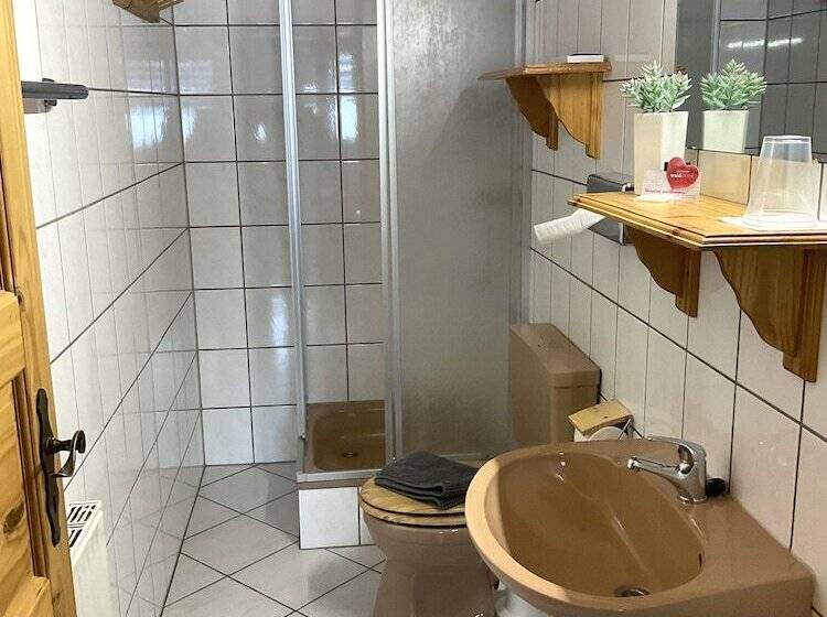 スタンダードルーム, Wildrose