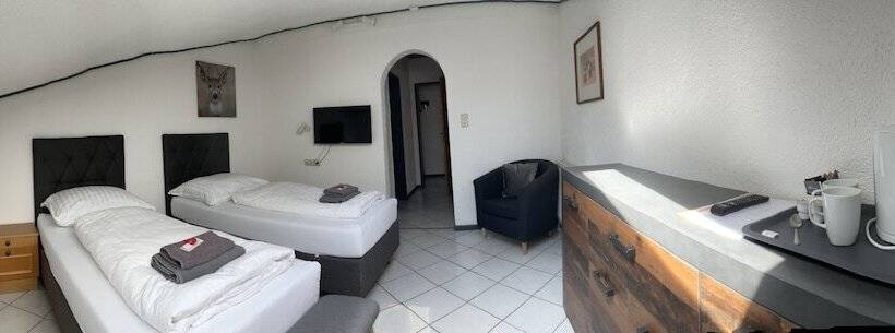 スタンダードルーム, Wildrose