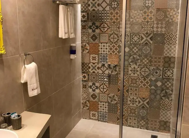 اتاق لوکس, Cristobal Hotel Boutique