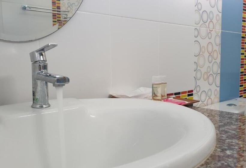 이코노미 룸, Plaloma Resort Lipe