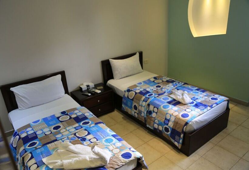 اتاق استاندارد, Ajnadeen